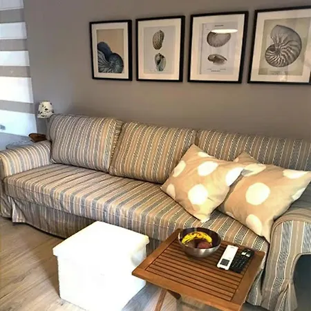 Aya Pool In Kallithea شقة *