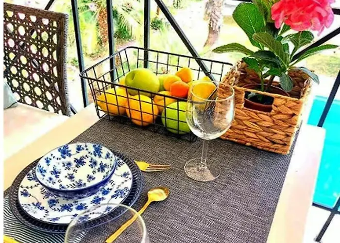 Aya Pool In Kallithea Appartamento